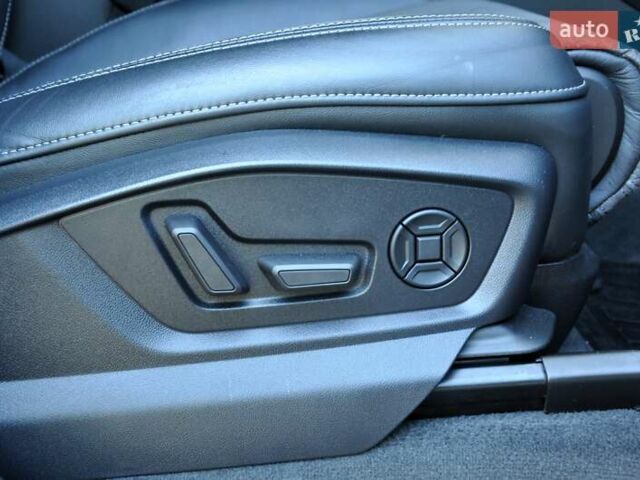 Оранжевый Ауди Q8, объемом двигателя 2.97 л и пробегом 72 тыс. км за 53999 $, фото 30 на Automoto.ua