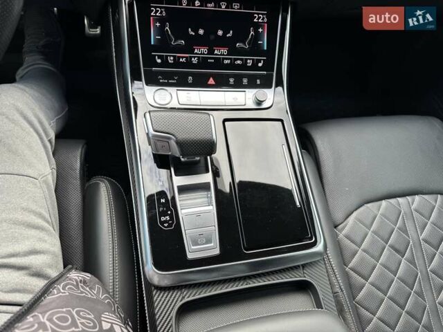 Ауди Q8 2020 в Черновцах на Automoto.ua Оранжевый Ауди Q8, объемом двигателя 3 л и пробегом 140 тыс. км за 69500 $, фото 44 на Automoto.ua