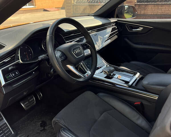 Оранжевый Ауди Q8, объемом двигателя 2.97 л и пробегом 165 тыс. км за 55000 $, фото 9 на Automoto.ua