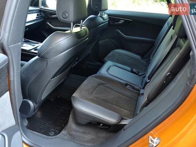 Оранжевый Ауди Q8, объемом двигателя 2.97 л и пробегом 72 тыс. км за 53999 $, фото 21 на Automoto.ua