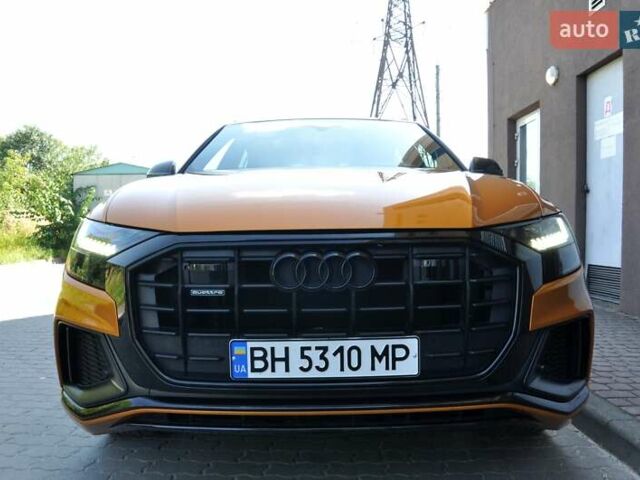 Оранжевый Ауди Q8, объемом двигателя 2.97 л и пробегом 72 тыс. км за 53999 $, фото 4 на Automoto.ua