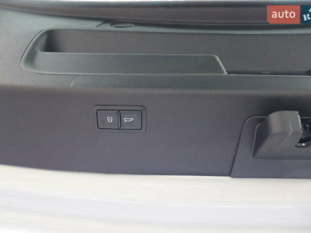 Ауді Q8 e-tron 2023 у Львові на Automoto.ua Білий Ауді Q8 e-tron, об'ємом двигуна 0 л та пробігом 23 тис. км за 49900 $, фото 43 на Automoto.ua