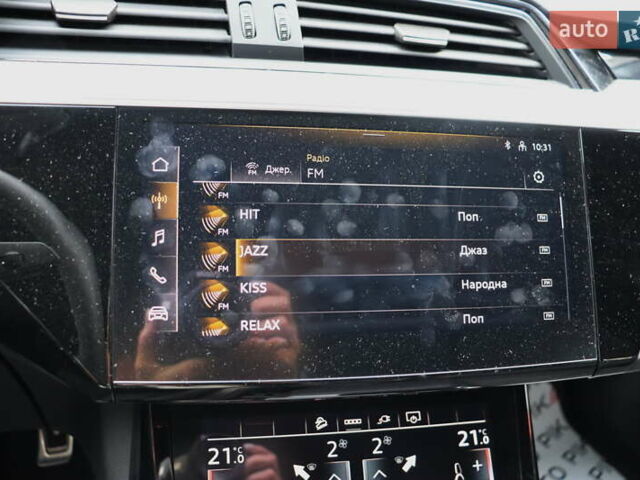 Ауді Q8 e-tron 2023 у Львові на Automoto.ua Білий Ауді Q8 e-tron, об'ємом двигуна 0 л та пробігом 23 тис. км за 49900 $, фото 33 на Automoto.ua