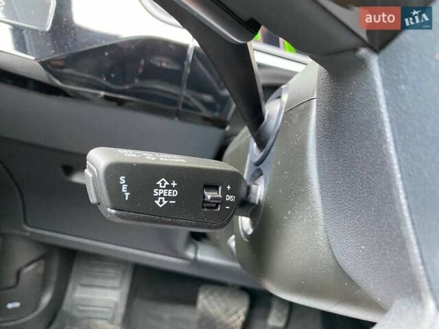 Білий Ауді Q8 e-tron, об'ємом двигуна 0 л та пробігом 3 тис. км за 59000 $, фото 21 на Automoto.ua