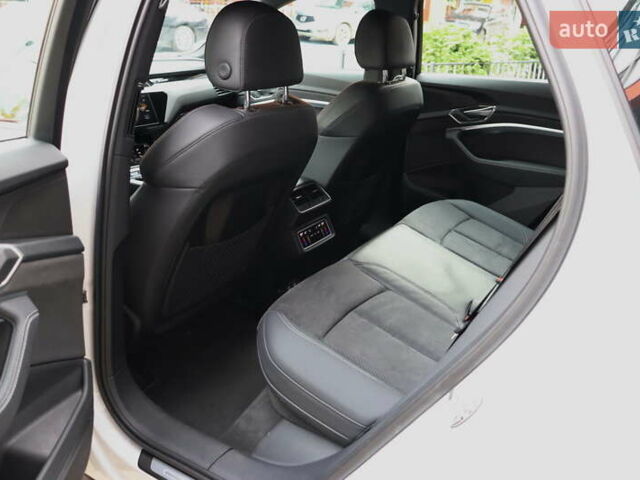 Ауді Q8 e-tron 2023 у Львові на Automoto.ua Білий Ауді Q8 e-tron, об'ємом двигуна 0 л та пробігом 23 тис. км за 49900 $, фото 36 на Automoto.ua