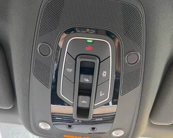 Білий Ауді Q8 e-tron, об'ємом двигуна 0 л та пробігом 3 тис. км за 59000 $, фото 28 на Automoto.ua