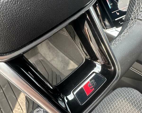 Ауди Q8 e-tron 2023 в Киеве на Automoto.ua Белый Ауди Q8 e-tron, объемом двигателя 0 л и пробегом 29 тыс. км за 65000 $, фото 40 на Automoto.ua