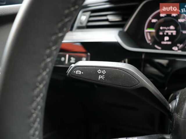 Ауді Q8 e-tron 2023 у Львові на Automoto.ua Білий Ауді Q8 e-tron, об'ємом двигуна 0 л та пробігом 23 тис. км за 49900 $, фото 23 на Automoto.ua