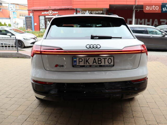 Ауді Q8 e-tron 2023 у Львові на Automoto.ua Білий Ауді Q8 e-tron, об'ємом двигуна 0 л та пробігом 23 тис. км за 49900 $, фото 6 на Automoto.ua