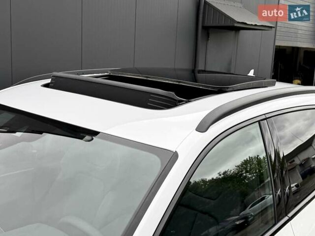 Білий Ауді Q8 e-tron, об'ємом двигуна 0 л та пробігом 17 тис. км за 52500 $, фото 21 на Automoto.ua
