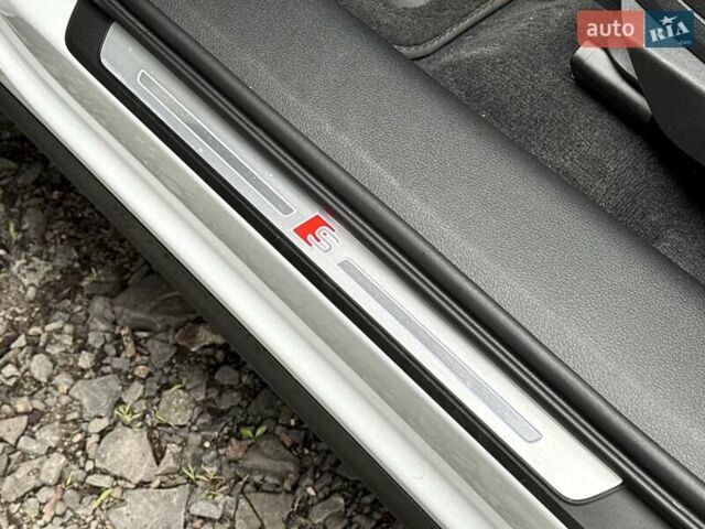 Білий Ауді Q8 e-tron, об'ємом двигуна 0 л та пробігом 17 тис. км за 52500 $, фото 54 на Automoto.ua