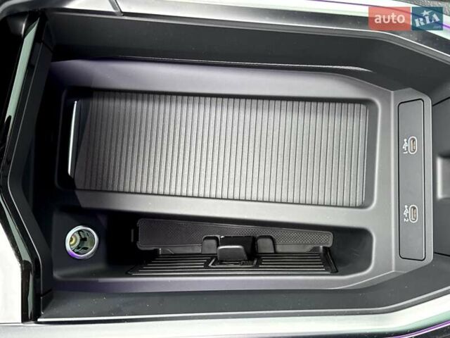 Білий Ауді Q8 e-tron, об'ємом двигуна 0 л та пробігом 17 тис. км за 52500 $, фото 64 на Automoto.ua