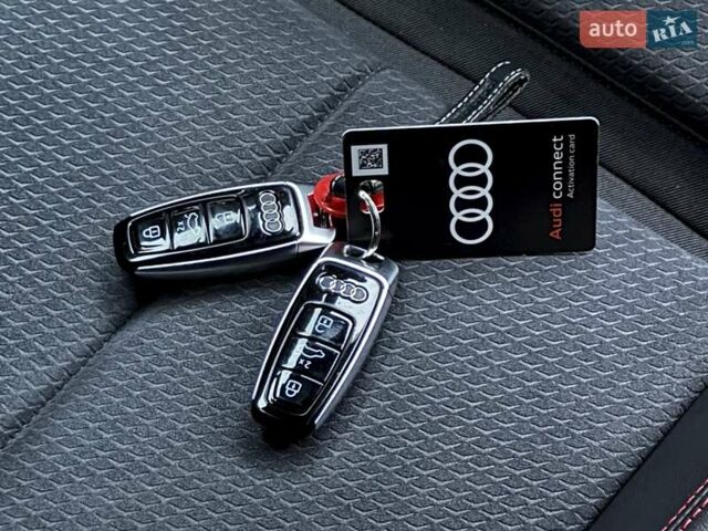 Черный Ауди Q8 e-tron, объемом двигателя 0 л и пробегом 32 тыс. км за 56700 $, фото 58 на Automoto.ua