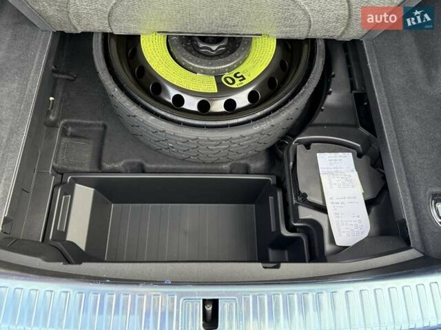 Черный Ауди Q8 e-tron, объемом двигателя 0 л и пробегом 4 тыс. км за 51800 $, фото 23 на Automoto.ua