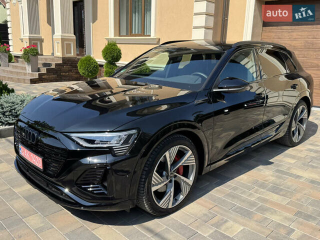 Чорний Ауді Q8 e-tron, об'ємом двигуна 0 л та пробігом 31 тис. км за 57900 $, фото 21 на Automoto.ua