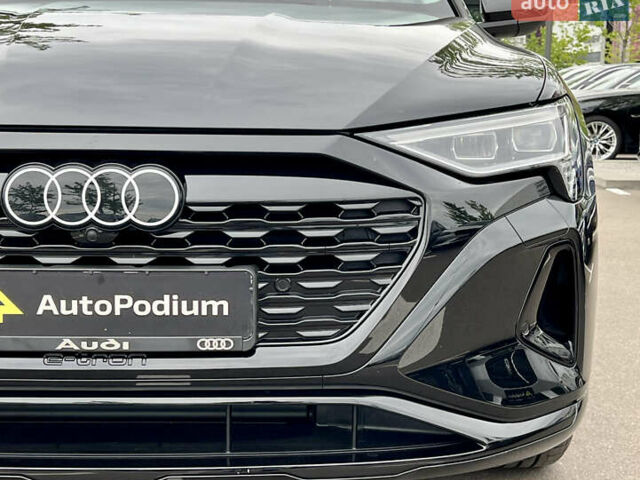 Черный Ауди Q8 e-tron, объемом двигателя 0.11 л и пробегом 7 тыс. км за 58000 $, фото 11 на Automoto.ua