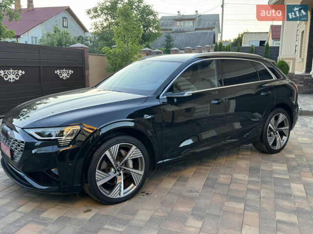 Черный Ауди Q8 e-tron, объемом двигателя 0 л и пробегом 23 тыс. км за 55000 $, фото 21 на Automoto.ua
