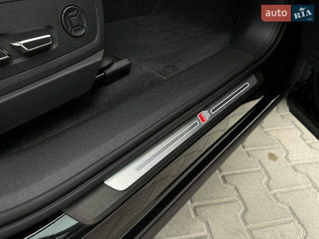 Ауді Q8 e-tron 2023 у Мукачеве на Automoto.ua Чорний Ауді Q8 e-tron, об'ємом двигуна 0 л та пробігом 38 тис. км за 64500 $, фото 47 на Automoto.ua