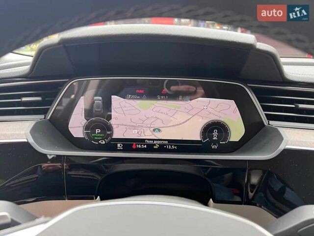 Чорний Ауді Q8 e-tron, об'ємом двигуна 0 л та пробігом 1 тис. км за 69900 $, фото 27 на Automoto.ua