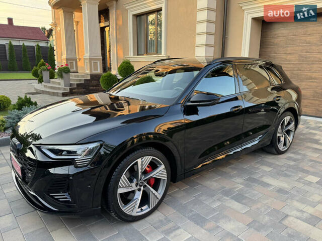 Чорний Ауді Q8 e-tron, об'ємом двигуна 0 л та пробігом 31 тис. км за 57900 $, фото 41 на Automoto.ua