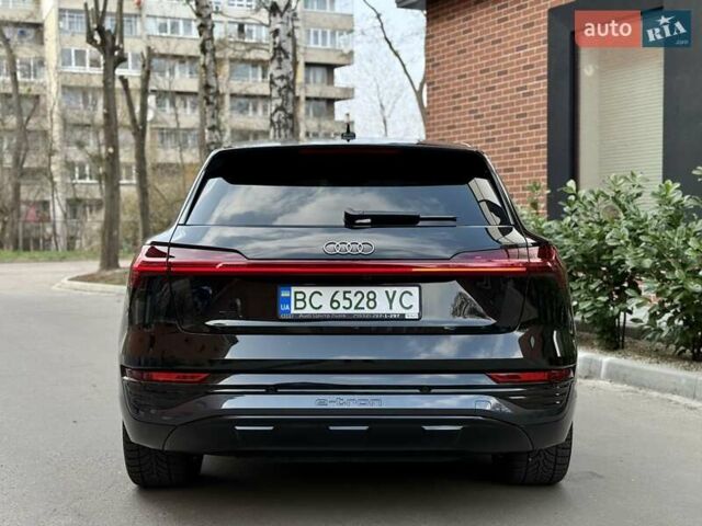 Чорний Ауді Q8 e-tron, об'ємом двигуна 0 л та пробігом 22 тис. км за 50999 $, фото 6 на Automoto.ua