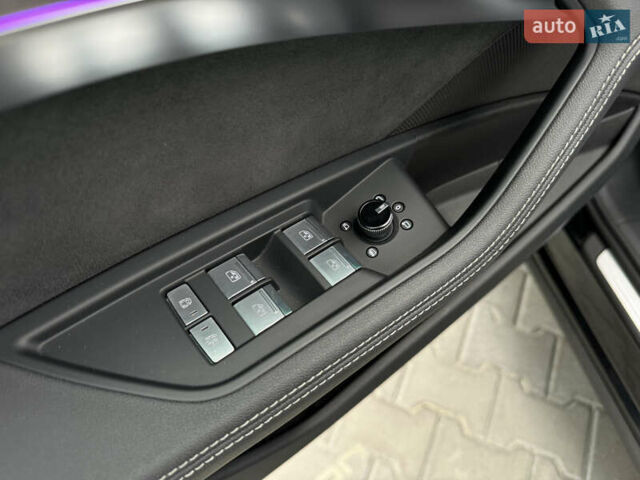 Ауді Q8 e-tron 2023 у Мукачеве на Automoto.ua Чорний Ауді Q8 e-tron, об'ємом двигуна 0 л та пробігом 38 тис. км за 64500 $, фото 48 на Automoto.ua