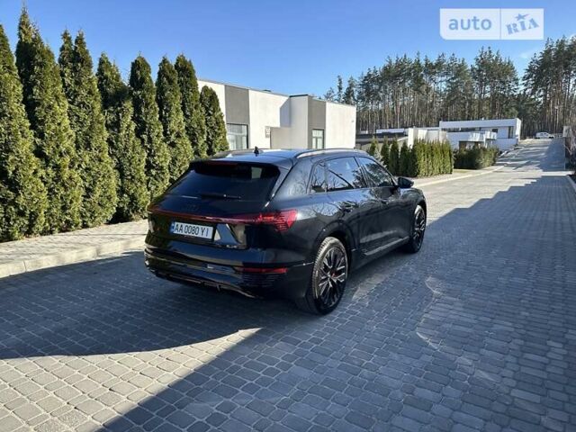 Чорний Ауді Q8 e-tron, об'ємом двигуна 0 л та пробігом 16 тис. км за 86000 $, фото 3 на Automoto.ua