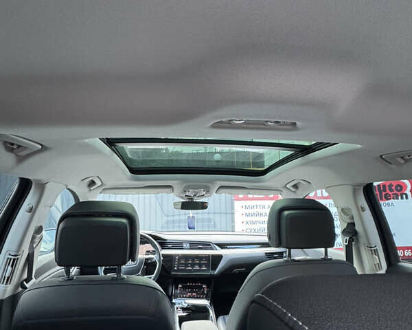 Ауді Q8 e-tron 2023 у Івано-Франківську на Automoto.ua Чорний Ауді Q8 e-tron, об'ємом двигуна 0 л та пробігом 26 тис. км за 49900 $, фото 14 на Automoto.ua