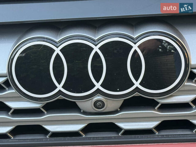 Черный Ауди Q8 e-tron, объемом двигателя 0 л и пробегом 23 тыс. км за 55000 $, фото 25 на Automoto.ua