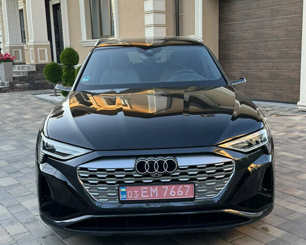 Черный Ауди Q8 e-tron, объемом двигателя 0 л и пробегом 23 тыс. км за 55000 $, фото 20 на Automoto.ua