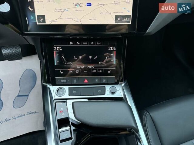 Черный Ауди Q8 e-tron, объемом двигателя 0 л и пробегом 20 тыс. км за 49999 $, фото 37 на Automoto.ua