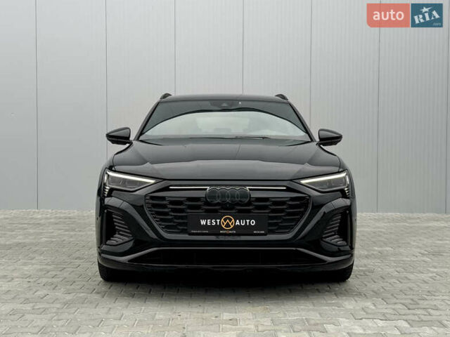 Ауді Q8 e-tron 2023 у Мукачеве на Automoto.ua Чорний Ауді Q8 e-tron, об'ємом двигуна 0 л та пробігом 38 тис. км за 64500 $, фото 2 на Automoto.ua