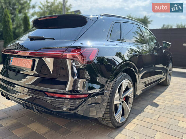 Чорний Ауді Q8 e-tron, об'ємом двигуна 0 л та пробігом 31 тис. км за 57900 $, фото 9 на Automoto.ua