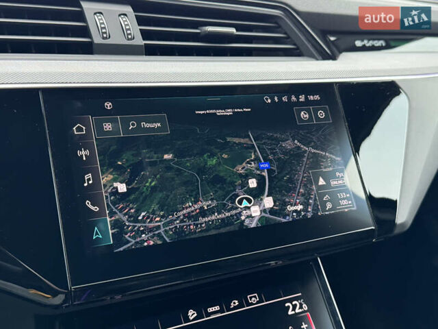 Ауді Q8 e-tron 2023 у Мукачеве на Automoto.ua Чорний Ауді Q8 e-tron, об'ємом двигуна 0 л та пробігом 38 тис. км за 64500 $, фото 38 на Automoto.ua