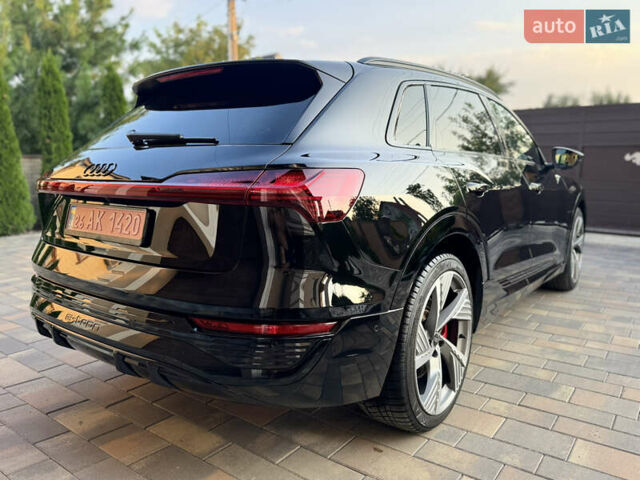 Чорний Ауді Q8 e-tron, об'ємом двигуна 0 л та пробігом 31 тис. км за 57900 $, фото 52 на Automoto.ua