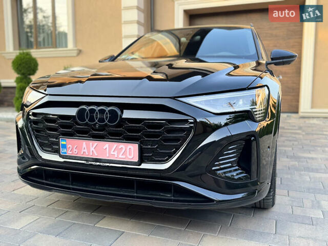 Чорний Ауді Q8 e-tron, об'ємом двигуна 0 л та пробігом 31 тис. км за 57900 $, фото 44 на Automoto.ua