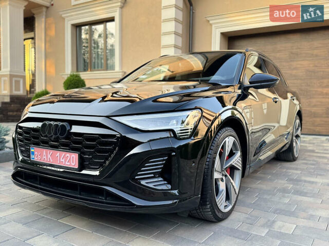 Чорний Ауді Q8 e-tron, об'ємом двигуна 0 л та пробігом 31 тис. км за 57900 $, фото 43 на Automoto.ua