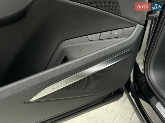 Ауді Q8 e-tron 2023 у Мукачеве на Automoto.ua Чорний Ауді Q8 e-tron, об'ємом двигуна 0 л та пробігом 38 тис. км за 64500 $, фото 13 на Automoto.ua