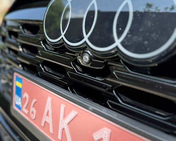 Чорний Ауді Q8 e-tron, об'ємом двигуна 0 л та пробігом 31 тис. км за 57900 $, фото 19 на Automoto.ua