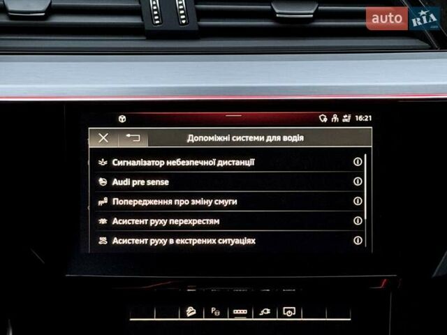 Черный Ауди Q8 e-tron, объемом двигателя 0 л и пробегом 32 тыс. км за 56700 $, фото 55 на Automoto.ua