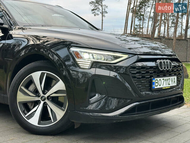 Чорний Ауді Q8 e-tron, об'ємом двигуна 0 л та пробігом 16 тис. км за 48500 $, фото 15 на Automoto.ua