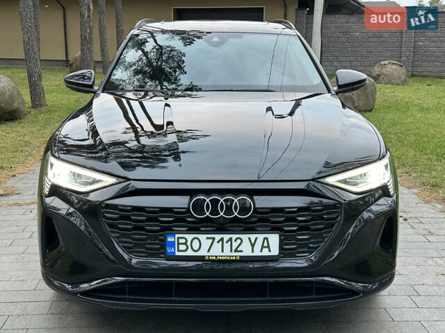 Чорний Ауді Q8 e-tron, об'ємом двигуна 0 л та пробігом 16 тис. км за 48500 $, фото 42 на Automoto.ua