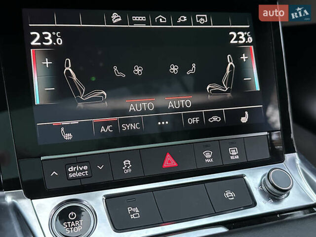 Чорний Ауді Q8 e-tron, об'ємом двигуна 0 л та пробігом 16 тис. км за 48500 $, фото 89 на Automoto.ua