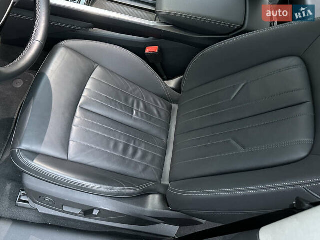 Чорний Ауді Q8 e-tron, об'ємом двигуна 0 л та пробігом 16 тис. км за 48500 $, фото 77 на Automoto.ua