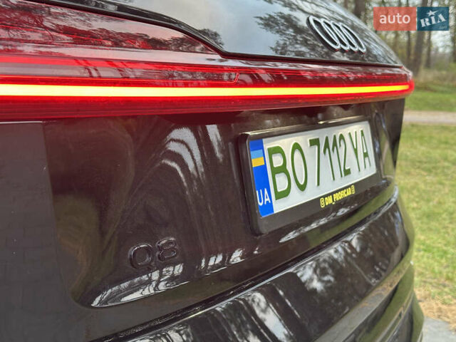 Чорний Ауді Q8 e-tron, об'ємом двигуна 0 л та пробігом 16 тис. км за 48500 $, фото 34 на Automoto.ua