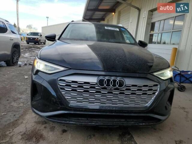 Чорний Ауді Q8 e-tron, об'ємом двигуна 0 л та пробігом 16 тис. км за 34000 $, фото 4 на Automoto.ua
