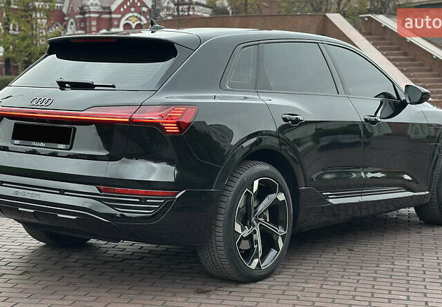 Ауді Q8 e-tron 2024 у Дніпро (Дніпропетровську) на Automoto.ua Чорний Ауді Q8 e-tron, об'ємом двигуна 0 л та пробігом 25 тис. км за 58000 $, фото 11 на Automoto.ua