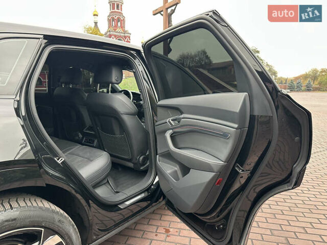 Ауді Q8 e-tron 2024 у Дніпро (Дніпропетровську) на Automoto.ua Чорний Ауді Q8 e-tron, об'ємом двигуна 0 л та пробігом 25 тис. км за 58000 $, фото 22 на Automoto.ua