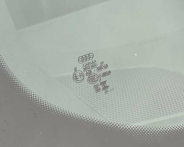 Чорний Ауді Q8 e-tron, об'ємом двигуна 0 л та пробігом 25 тис. км за 54000 $, фото 54 на Automoto.ua