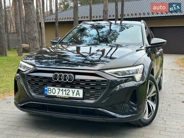 Чорний Ауді Q8 e-tron, об'ємом двигуна 0 л та пробігом 16 тис. км за 48500 $, фото 4 на Automoto.ua